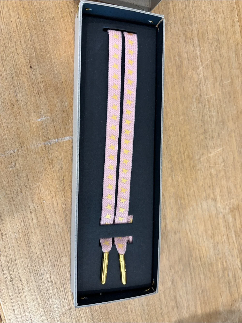 NWT Golden Goose Laces Star-Pattern Pink Shoelaces with Gold Tips